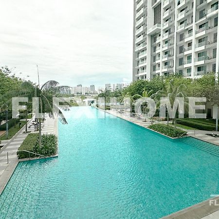 Free Streaming Services-Designed Studio Home At Cybersquare, Cyberjaya By Flexihome-My Exterior photo